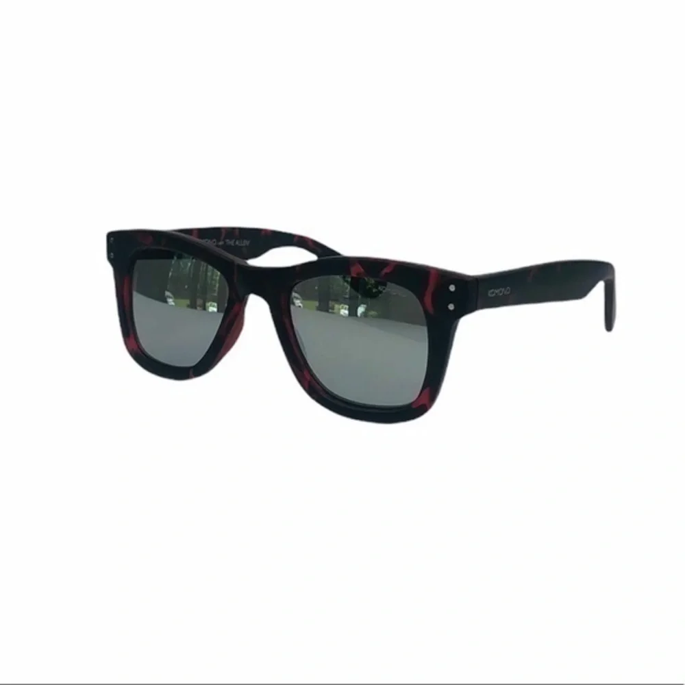 New KOMONO Allen Matte Beetroot Tortoise Sunglasses